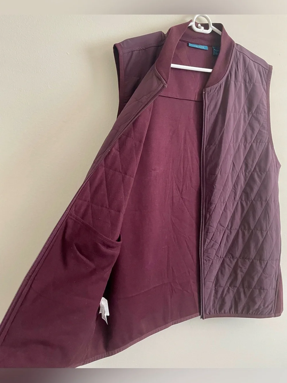 🍇 Perry Ellis Quilted Vest 🍇